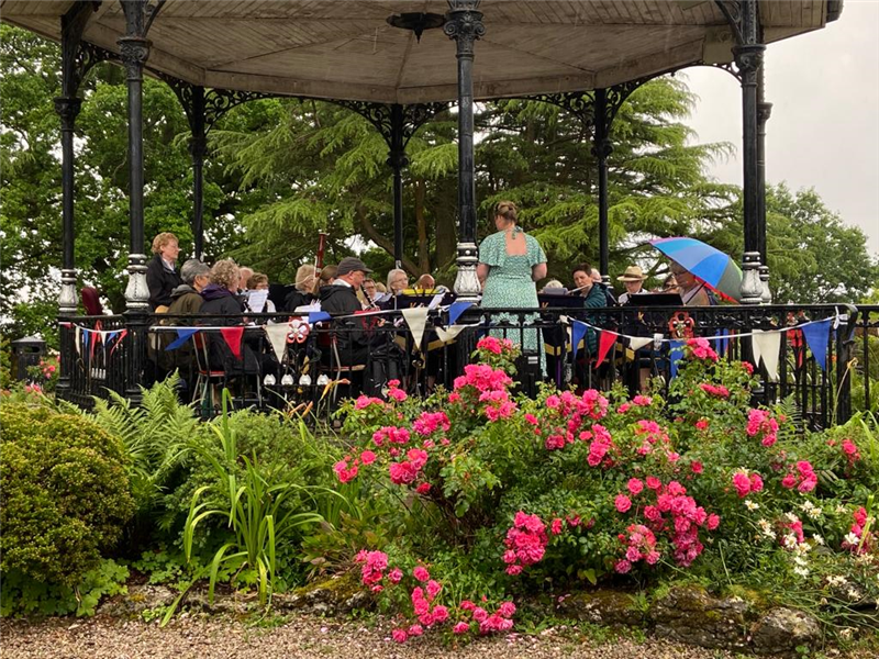 9739598a-87ce-4d0b-b964-e0bf8cd508d9-Grange Bandstand 1
